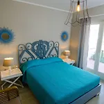 Les Sables Noirs & Hotel Vulcano (Isola)