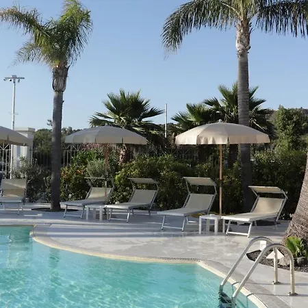 Les Sables Noirs & 4* Vulcano (Isola)