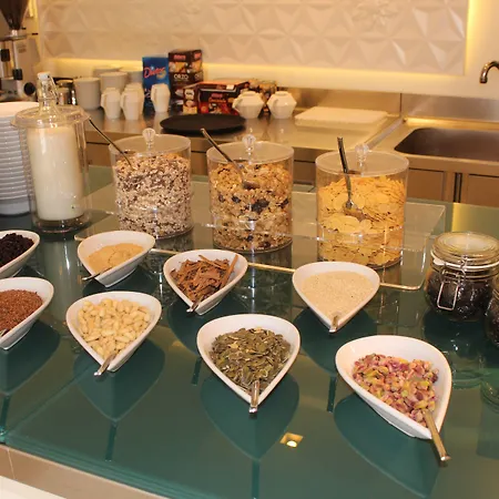 Les Sables Noirs & Hotell Vulcano (Isola)