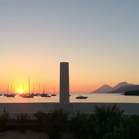 Les Sables Noirs & 4*