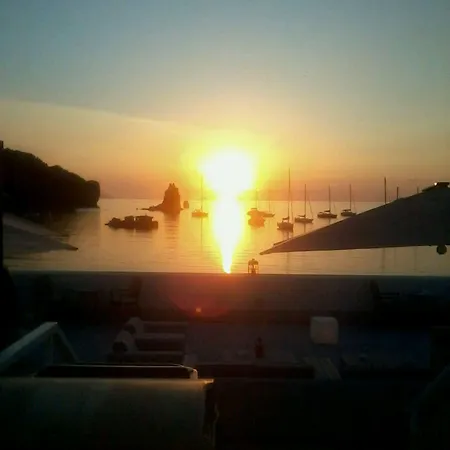 Les Sables Noirs & 4*