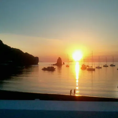 Hotell Les Sables Noirs & Vulcano (Isola)