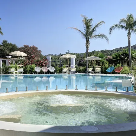 Les Sables Noirs & 4*