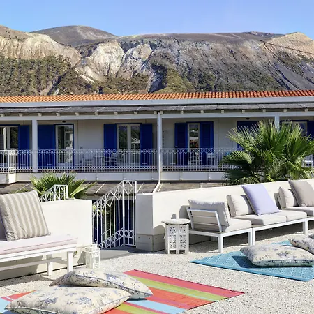 Les Sables Noirs & 4* Vulcano (Isola)