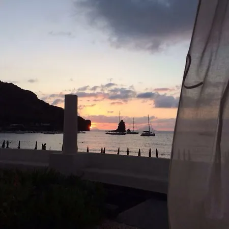 Les Sables Noirs & Vulcano