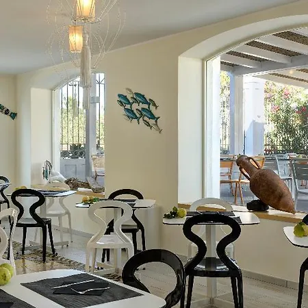 Hotell Les Sables Noirs & Vulcano (Isola)