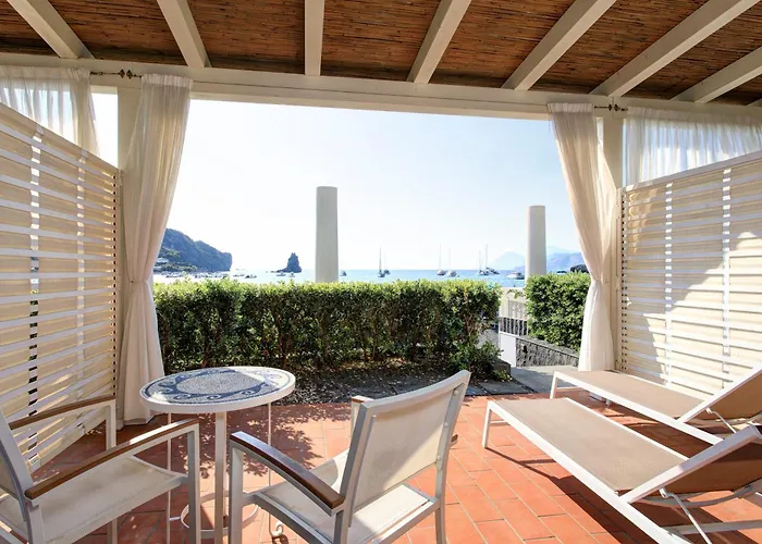 Hotel Les Sables Noirs & 4*