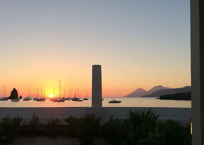 Les Sables Noirs & 4*