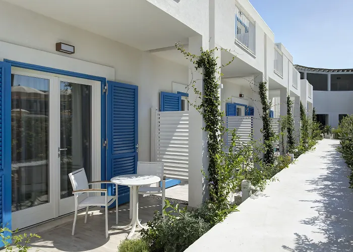 Hotel Les Sables Noirs & 4*